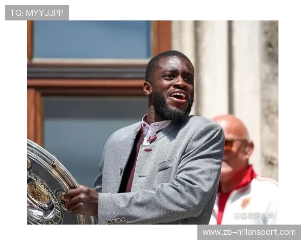 拜仁乌帕梅卡诺后防断球策动反击最终破门