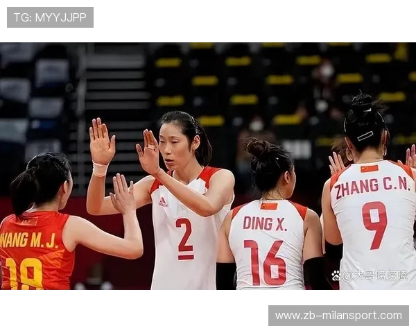 女排首发阵容火力全开：再创辉煌的瞬间即将降临