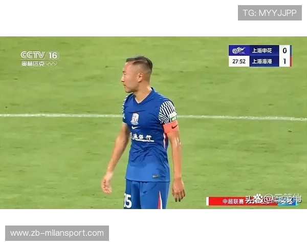 上海申花边后卫套上助攻,低平球横扫门前险些进网 上海申花边后卫套上助攻,低平球横扫门前险些进网