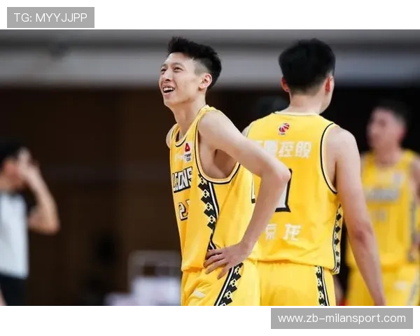 胡金秋内线终结稳定,广厦抓住关键阶段